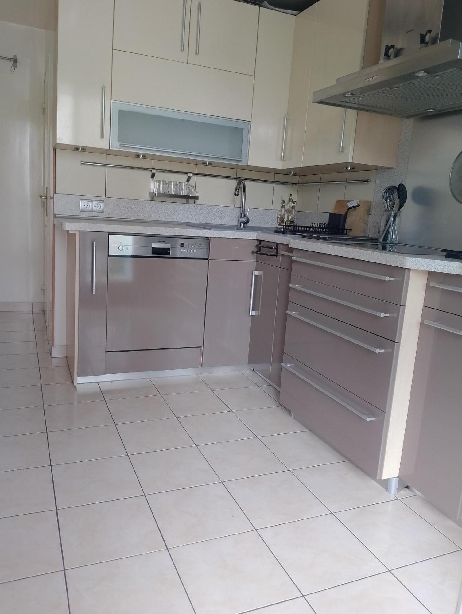 מונטיגני-לה-ברטונאוקס Appartement Residentiel Au Vert Et Au Frais מראה חיצוני תמונה