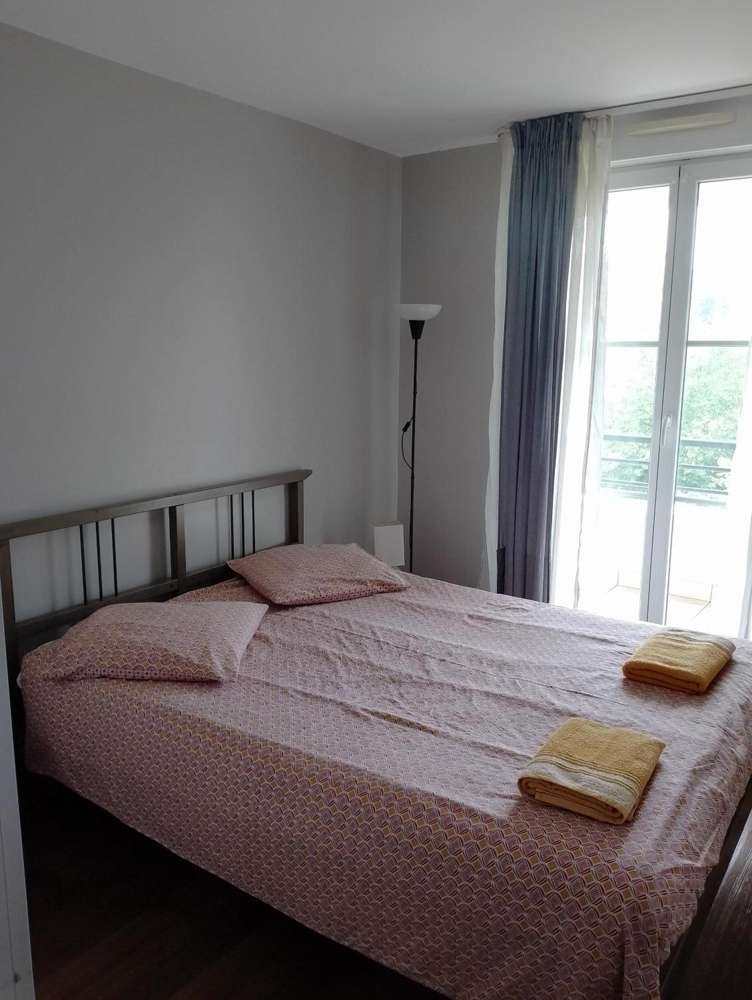 מונטיגני-לה-ברטונאוקס Appartement Residentiel Au Vert Et Au Frais מראה חיצוני תמונה